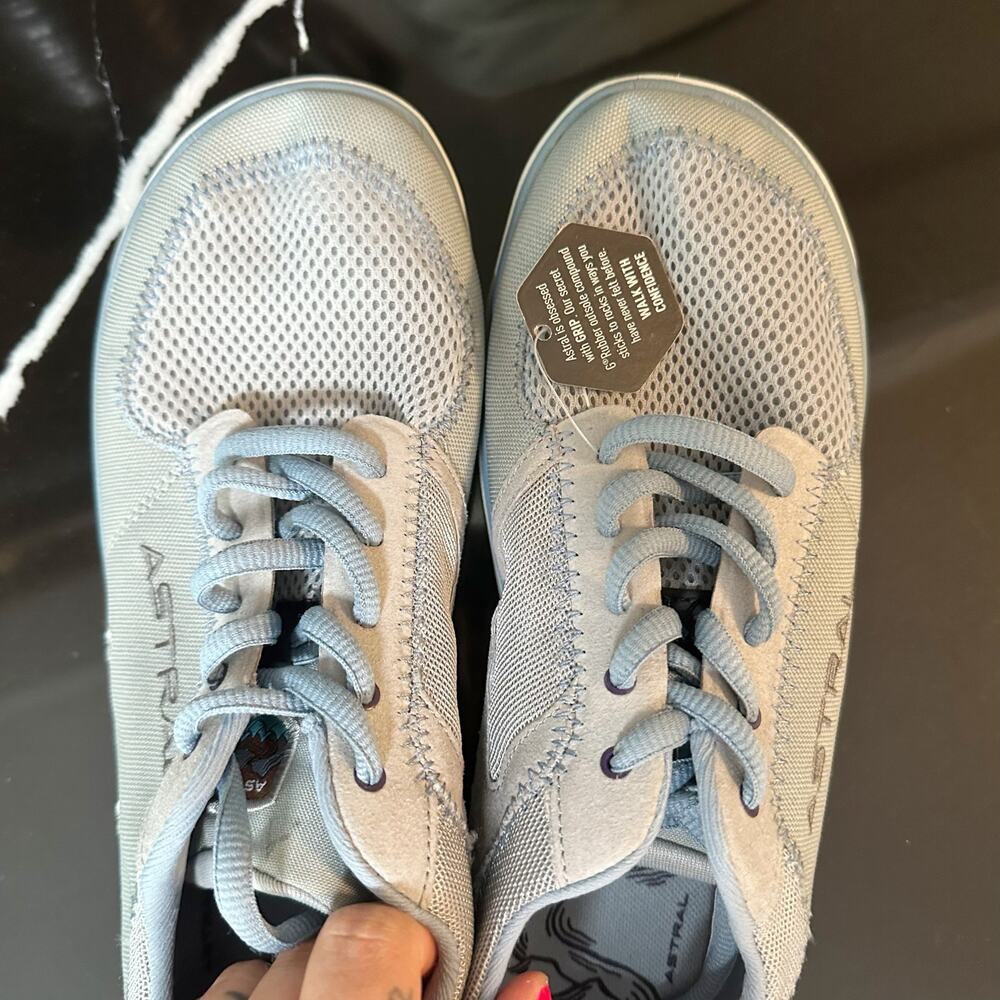 NWT Astral Women's Brewess 2.0 Light Blue Sneakers Shoes sz 11W - Picture 8 of 10